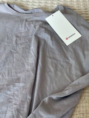 Lululemon crop top